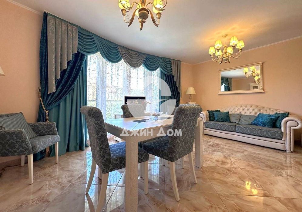 Продава се Тристаен апартамент в к.к. Слънчев бряг - 98 кв.м за 1725 €/кв.м - Снимка #1