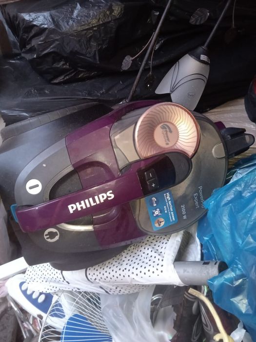Продам. Пылесос PHILIPS Power pro expert. Филипс.2100 ватта.
