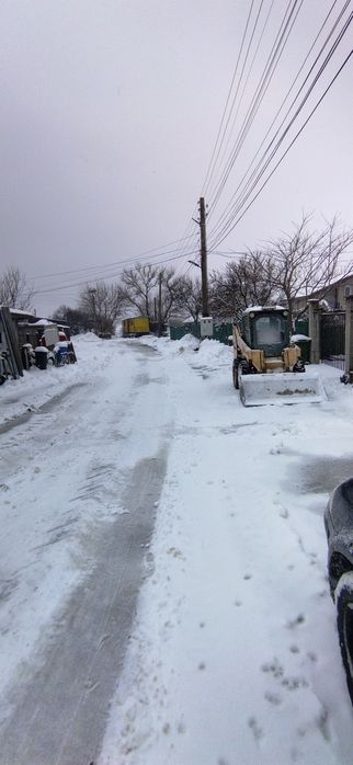 Услуги с мини челен товарач