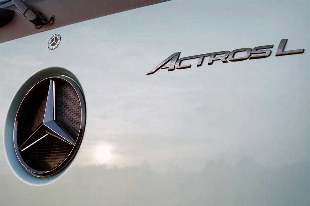 Предзаказ Новый Mercedes-Benz Actros 1845 LS 2026!