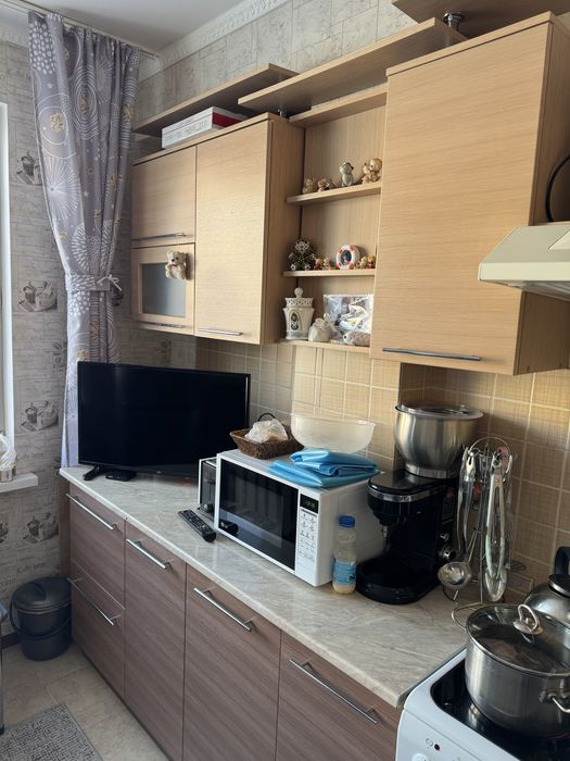 Продается кухонный гарнитур