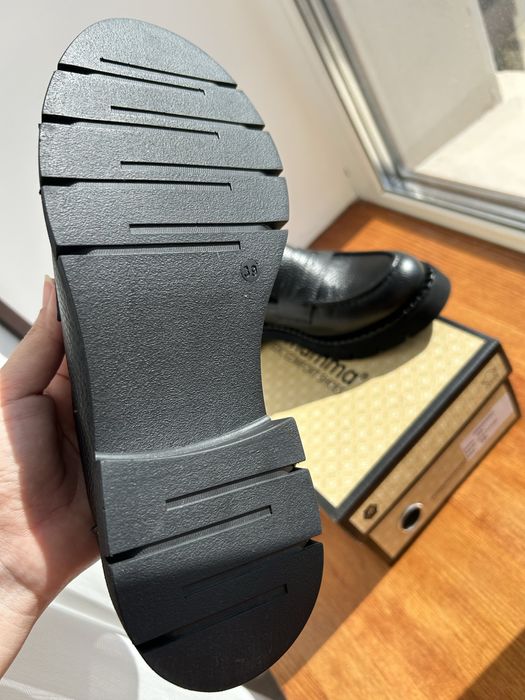 Классные женские лоферы