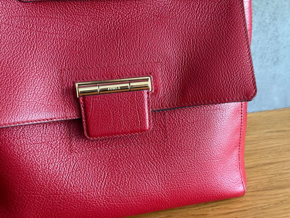 Оригинална чанта Furla