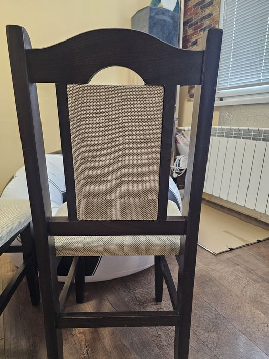 Трапезна маса + 2 стола