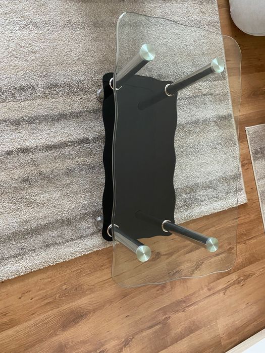 Masuta cafe , material sticla