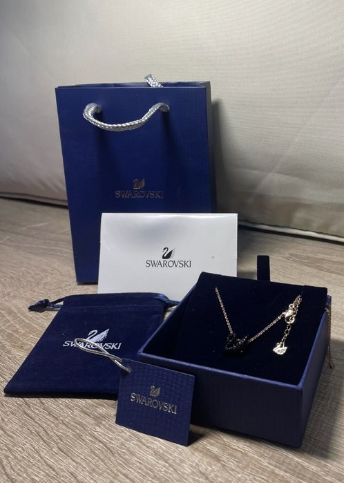 Lantisor Swarovski Lebada