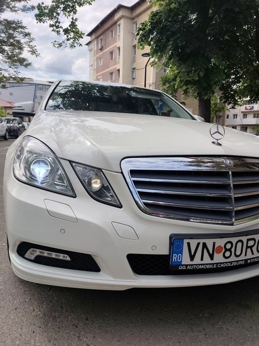 Mercedes E200 IMPECABIL