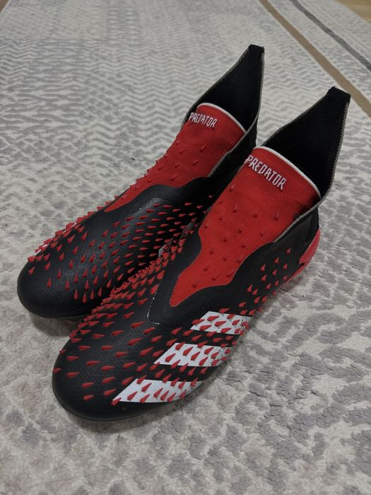 бутсы Adidas Predator
