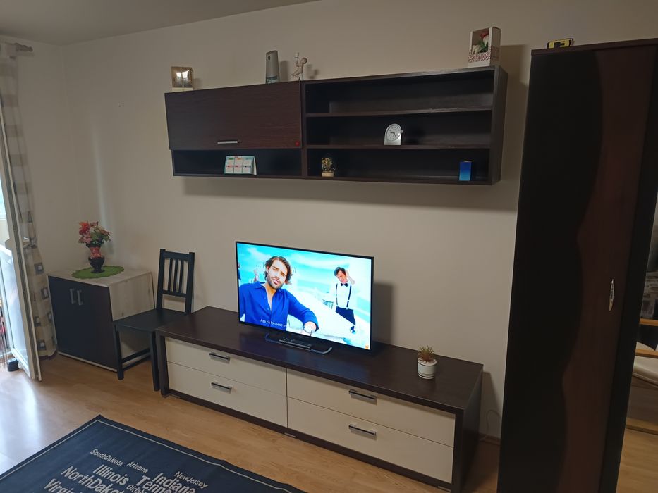 Închiriez garsonieră zona Ramada-Expo Parc.