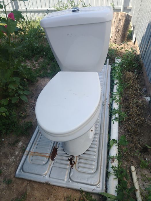 Продам бу унитаз