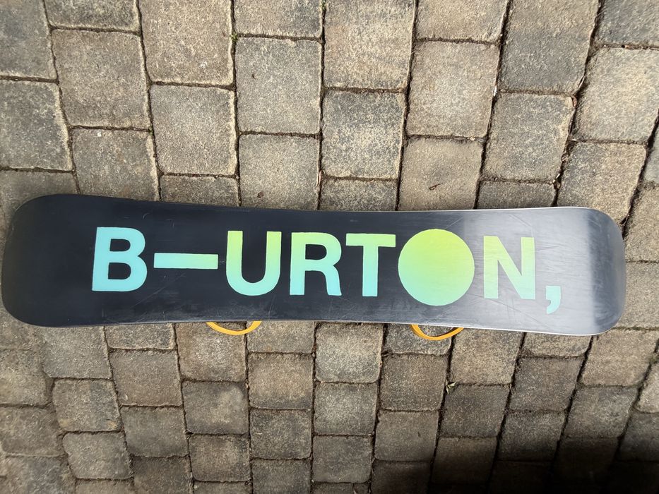 Set placa Burton, 155cm, cu legaturi  step on, boots 44,5 si geanta.
