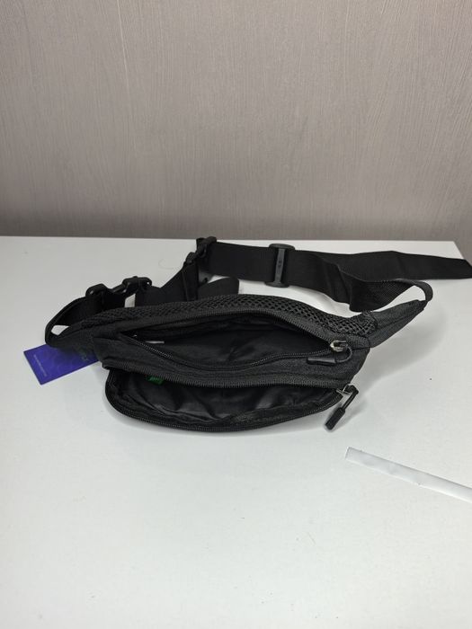 Мъжка чанта за кръста