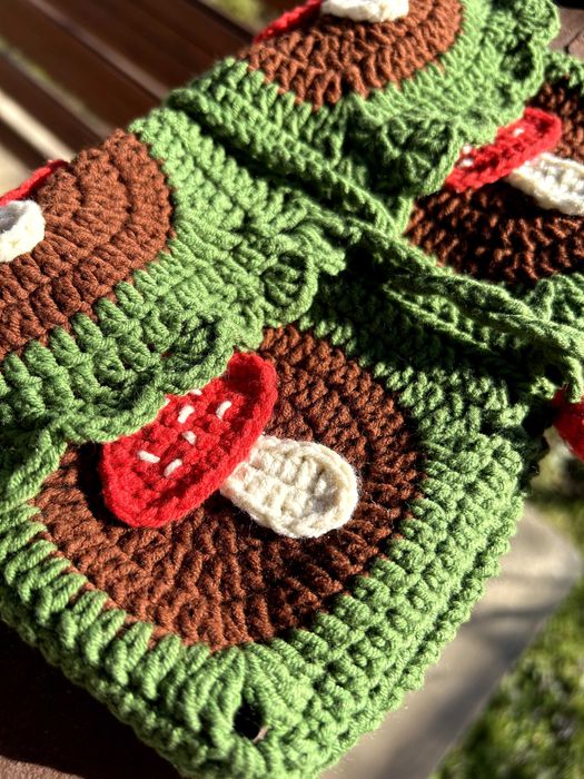 Huse pentru cărți crosetate manual, modele unice personalizabile