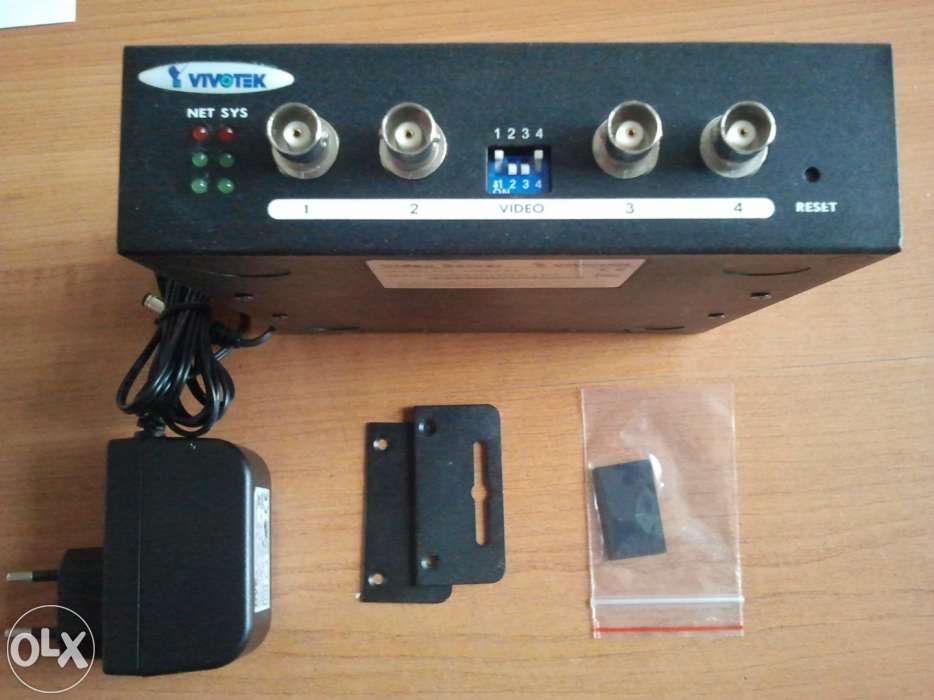 Vizualizare/actionare 16 camere/senzori de la distanta prin internet !