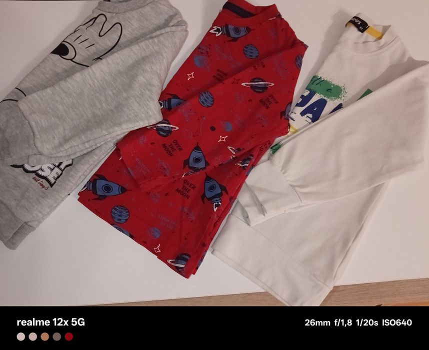 Детски блузи с дълъг ръкав