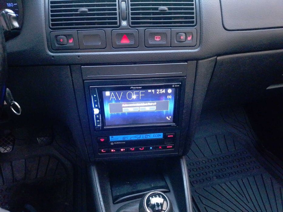 Фолксваген голф 4 1.9 тди Климатик Теглич