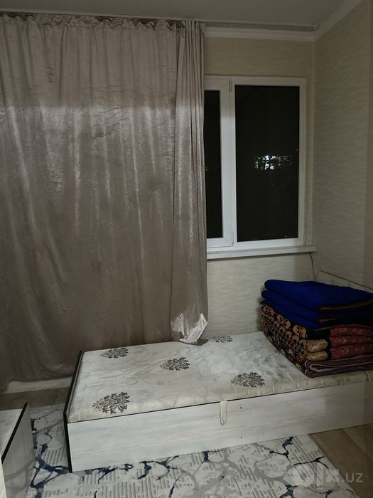 2 ta qiz olamz oila bn turishga