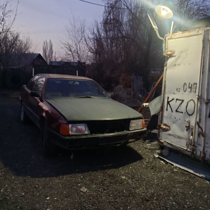 Продам Ауди с3 .