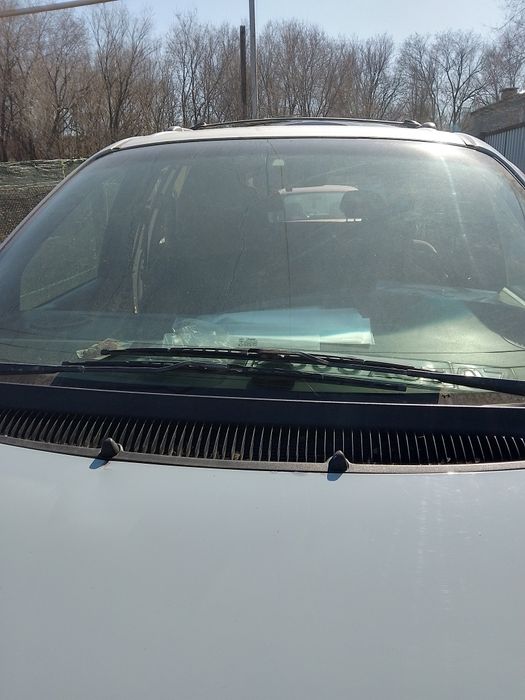 Додж caravan 1999г.в.