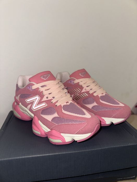 Adidasi inspired by New Balance 9060