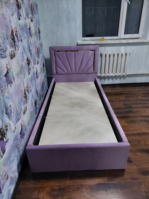 Кровать  на заказ