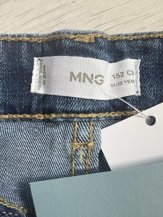 Дънки на Манго нови !!!