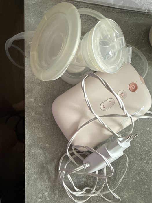 Phillips Avent помпа за кърма