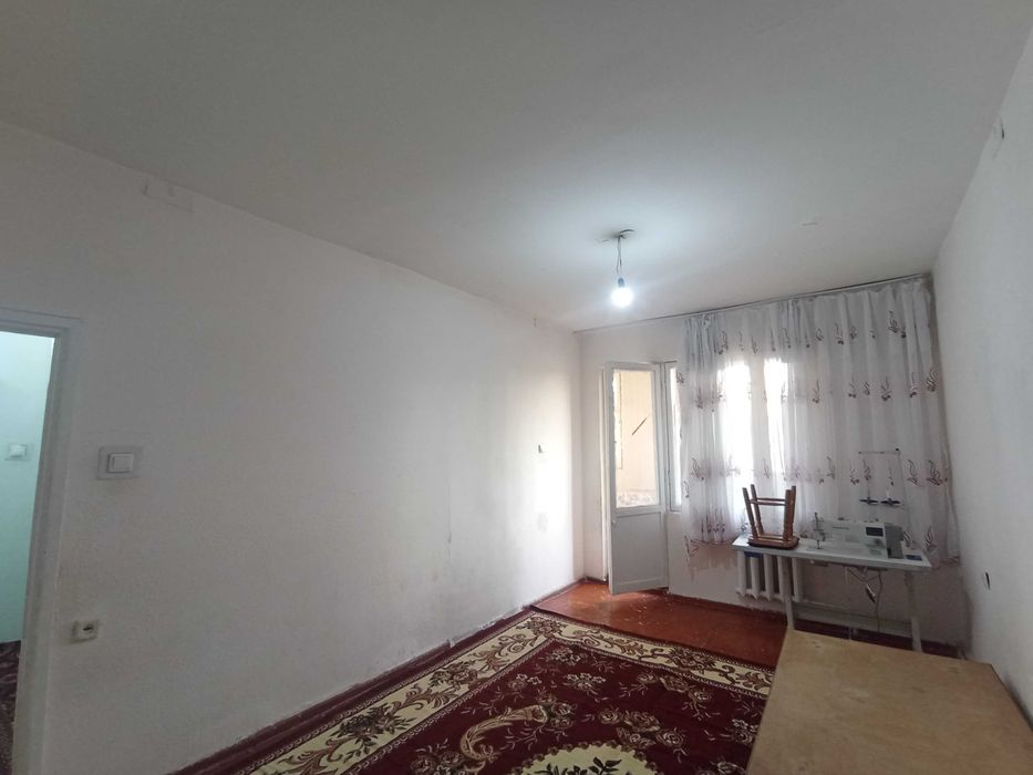 Продается 2 комнатная квартира на юнусабаде 8