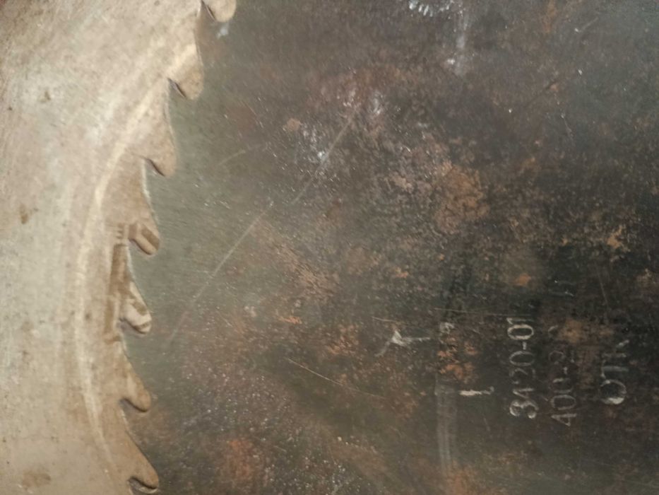 продам своё пилы фрезы и ресмусные ножи только своё уже не