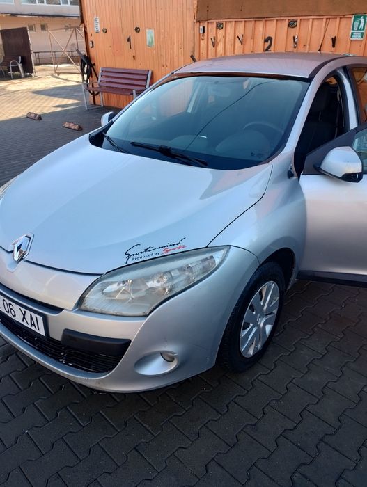 RENAULT Megane 2012 — imagine 3