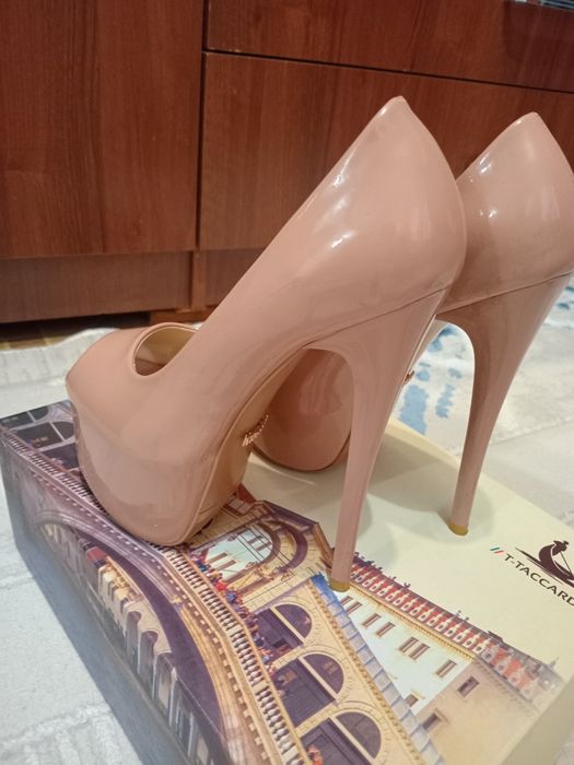 Туфли на шпильке размер 35