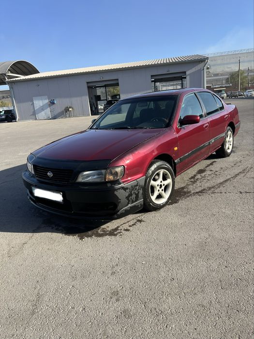 Машина nissan maxima механика 2.0