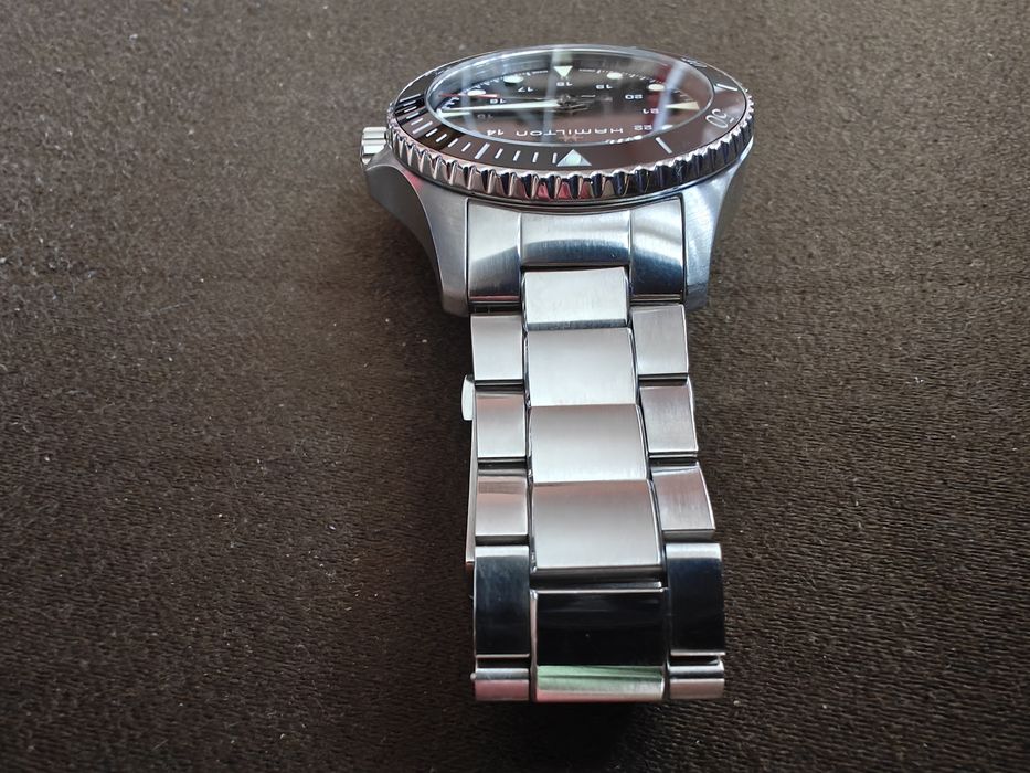 Hamilton Khaki Navy Scuba H82515130