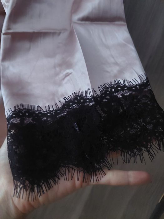 Set lenjerie de corp si halat