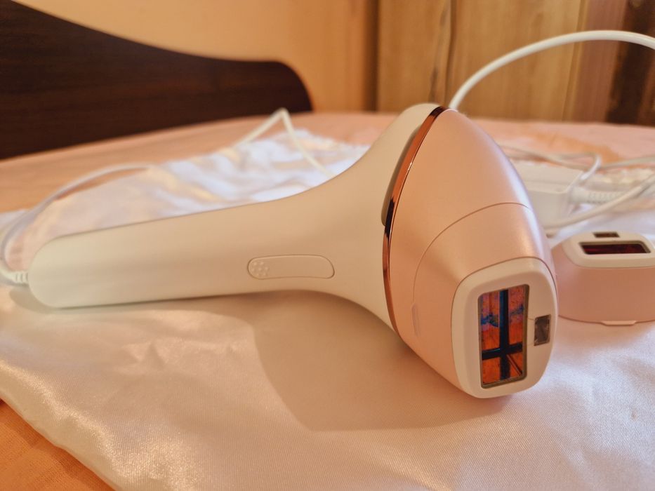 НАМАЛЕН! Фотоепилатор PHILIPS Lumea Prestige