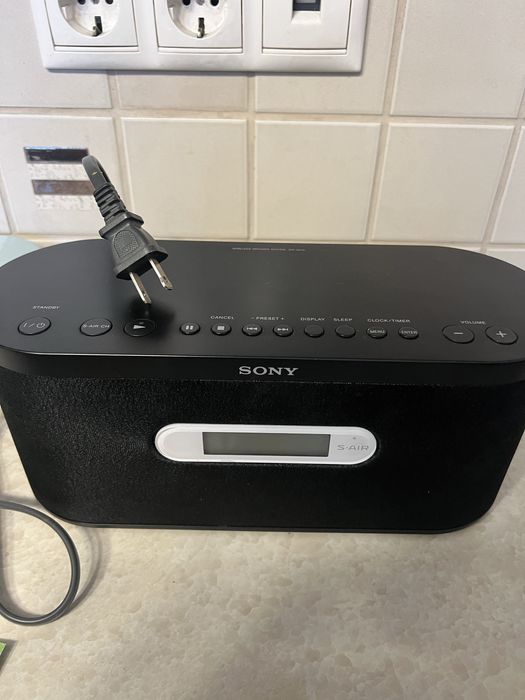 Безжична високоговорителна система SONY AIR-SA10.