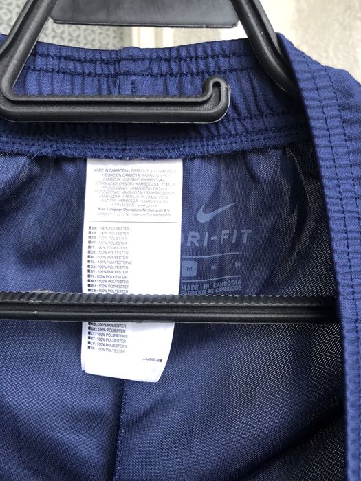 Nike късе панталони оригинални размер M