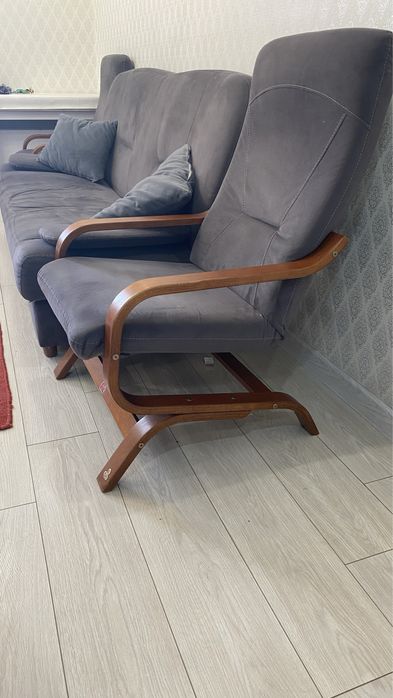 Диван + 2 кресла