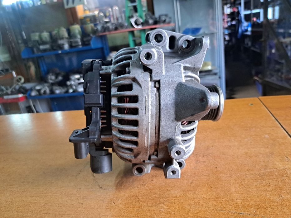 Alternator Mercedes E200 E280 E320 CDi