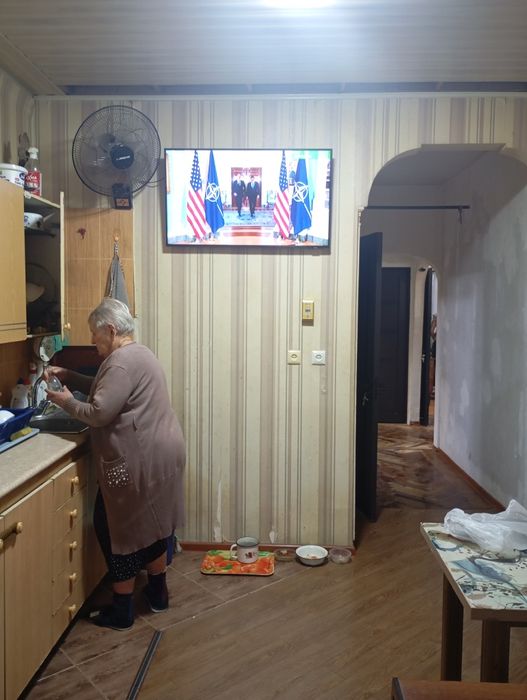 4/4/4 Куйлик 1 мавзе метро Киёт,92 кв.м без ремонта,73 500 $