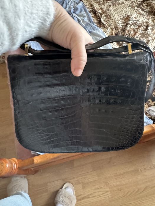 Geanta din piele de aligator