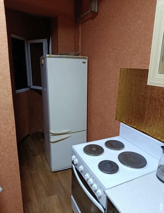 Метро тузель 1в2 комнатная