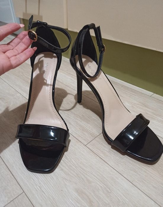 Sandale lac toc negre - Mimi-Mua Firenze