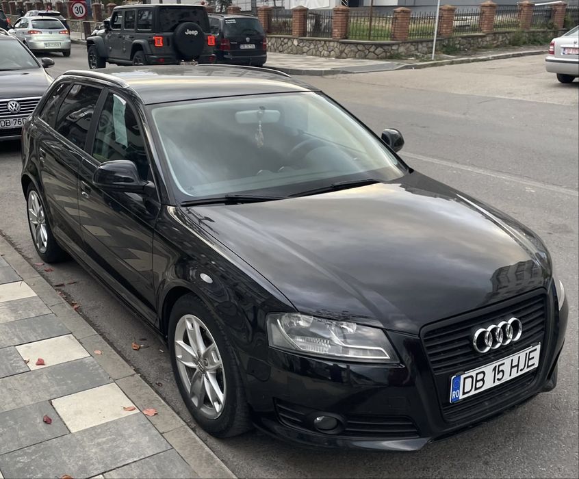 AUDI A3 Sportback 2010 — imagine 2