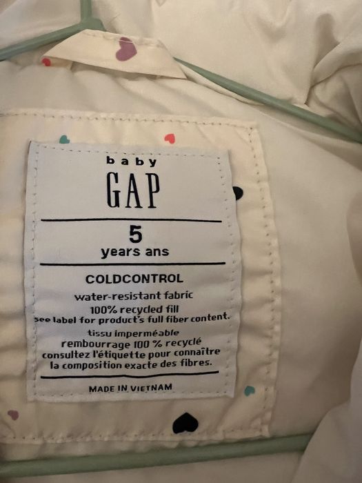 Детски елек GAP за момиче