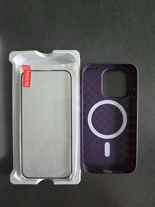 Husă iPhone 15 Pro MagSafe mov + folie protecție