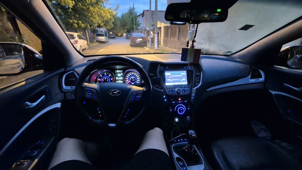 Hyundai Santa Fe 2014 – Vând / Schimb