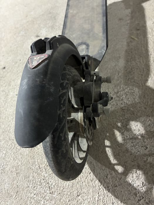 Самокат от бренда Scooter