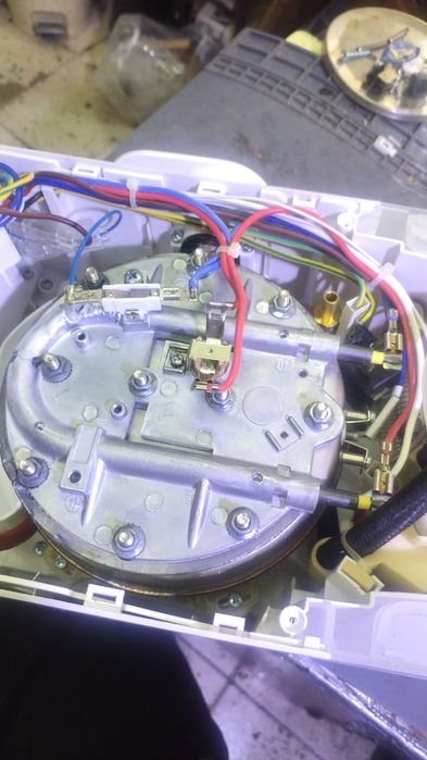 ремонт кофемашин De'Longhi