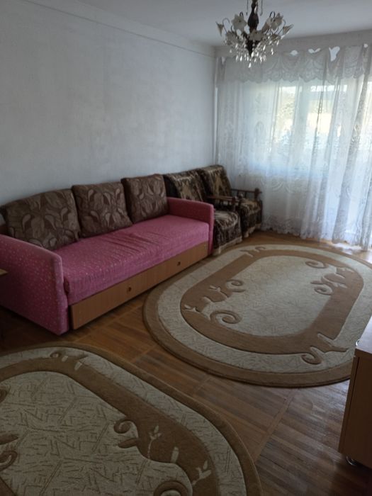 Închiriez apartament 2 camere